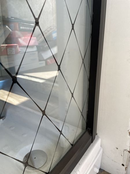 Душова кабіна Aquanil INDIANA Diamante 90х90х190 прозоре скло з перфорацыэю профіль чорний INDIANA90DIAMANTE фото